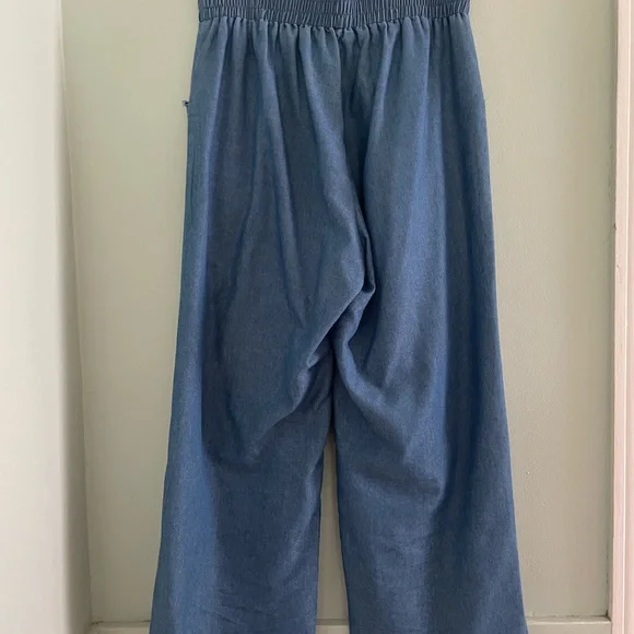 Blue Wide-Leg Women Chambray Cotton Light Weight Cropped Pants - Picture 4 of 10